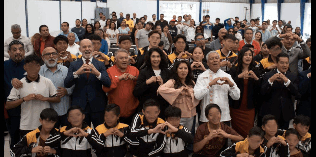 Con “Aférrate a tus sueños”, UDEP refuerza educación integral de jóvenes poblanos