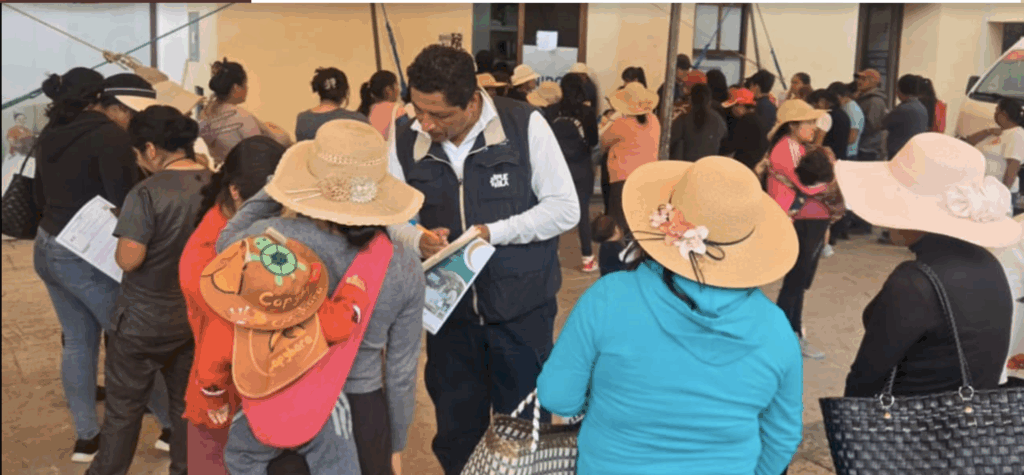 Más de mil 200 poblanos reciben orientación sanitaria durante jornada nacional