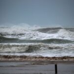 Sismo en Rusia pone en alerta a México: Semar pide alejarse de las playas por posible elevación del mar