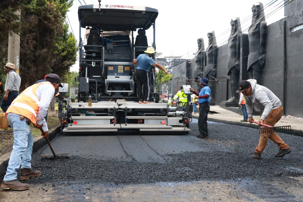 Avanza rehabilitación de laterales de la Recta a Cholula; paz, bienestar y conectividad