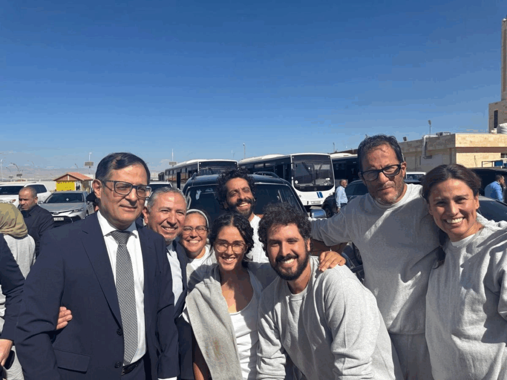 Regresan a México los seis activistas de la Global Sumud Flotilla retenidos por Israel