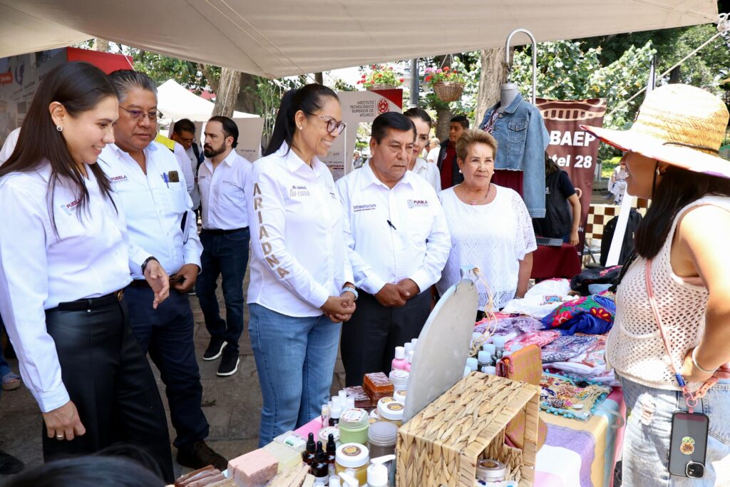 Impulsa Gobierno del Estado obra pública en región de Atlixco