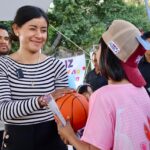 Al recibir juguetes, niñas y niños llenan de magia sus corazones: Gaby “La Bonita” Sánchez