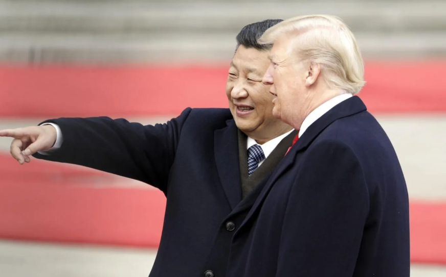 Trump llega a China con Musk; pide a Xi Jinping «abrir» el mercado a la IA