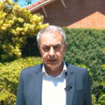 Juez bloquea las cuentas bancarias de Rodríguez Zapatero y de sus hijas