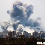 Se rompe tregua entre Irán y EU; intercambian bombardeos