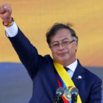 Colombia: ordenan “suspensión provisional” de Gustavo Petro